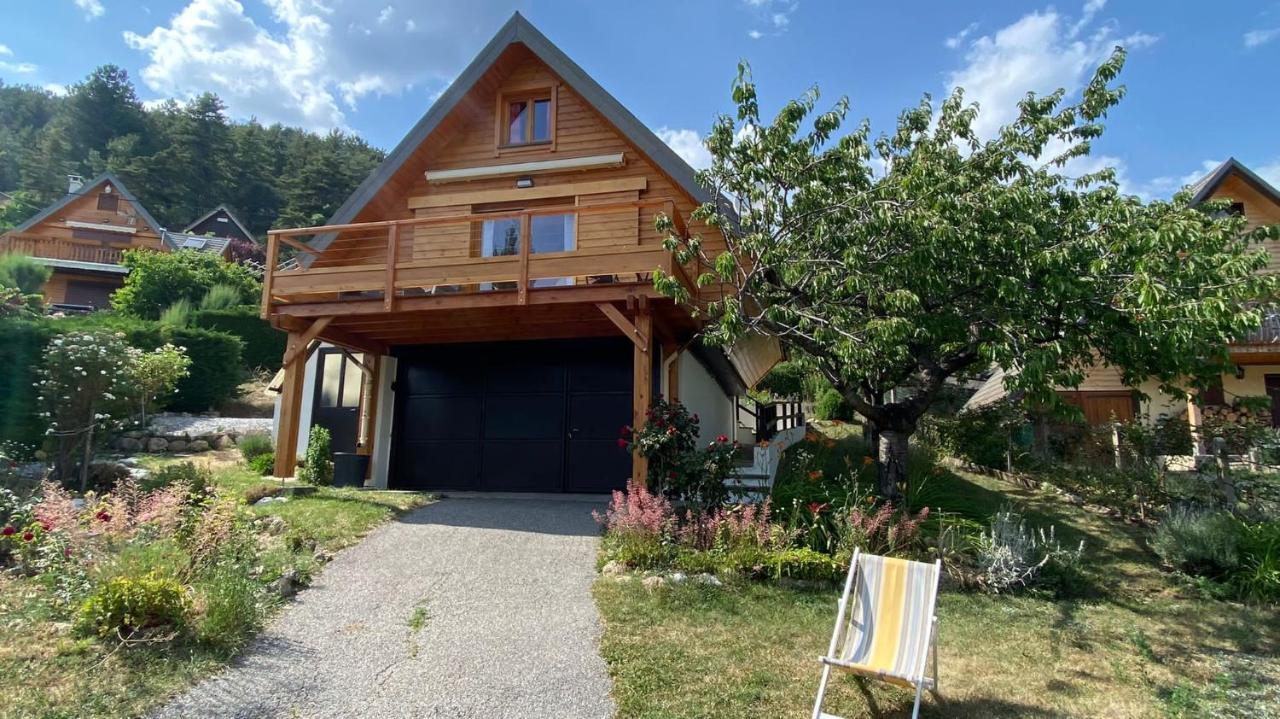 Chalet Chalvet Begat Embrun Exterior photo